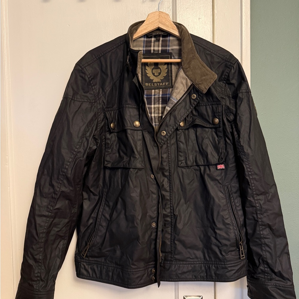 Belstaff Black Waxed Jacket with Plaid Lining

RACEMASTER ICON JACKET size 52